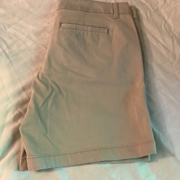 Shorts - Picture 2 of 2